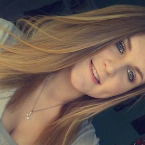 Meet your Posher, Dakota